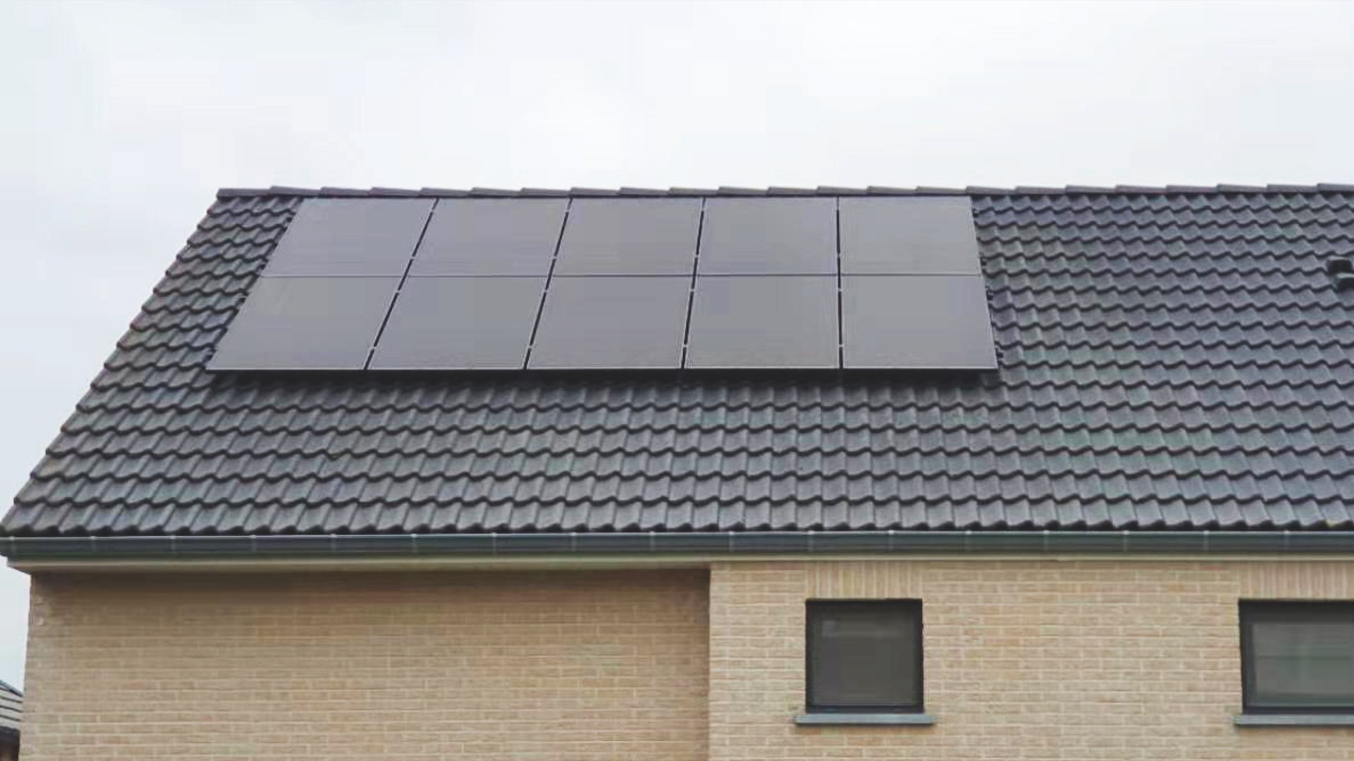 Rooftop solar array for a 5kW 7.2kWh residential energy storage case in Belgium